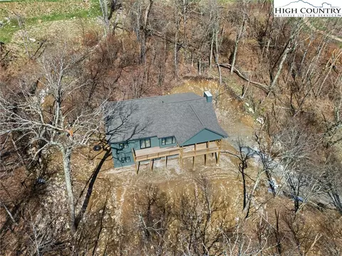 Exterior - 240 Silver Fox Trl, Beech Mountain, NC 28604 photo 6 of 6