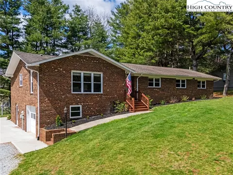 277 Perkins St, Boone, NC 28607