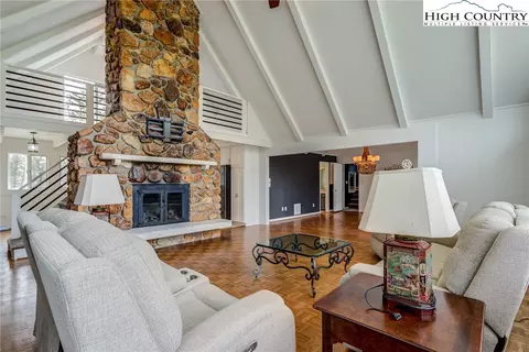 Living - 994 Ridge Rd, Roaring Gap, NC 28668 photo 1 of 4