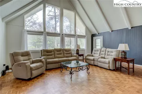 Living - 994 Ridge Rd, Roaring Gap, NC 28668 photo 4 of 4