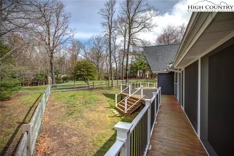 Exterior - 994 Ridge Rd, Roaring Gap, NC 28668 photo 6 of 7