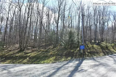 132 Overbrook Trl, Beech Mountain, NC 28604