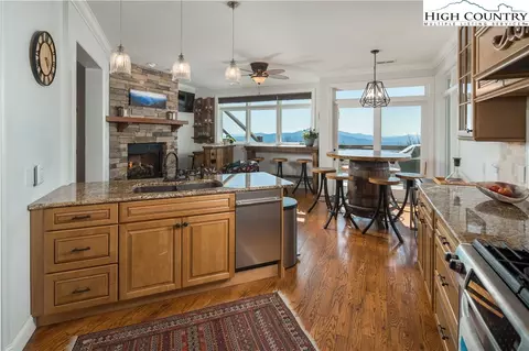 412 Oz Rd, Beech Mountain, NC 28604 photo 8