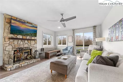 301 Pinnacle Inn Rd #1116, Beech Mountain, NC 28604