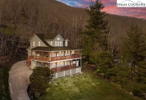 204 Skiview Rd, Seven Devils, NC 28604