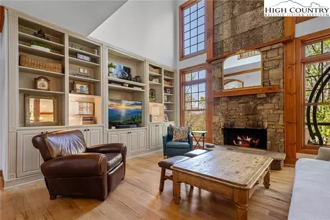 Living - 162 Pinecrest Ct, Boone, NC 28607 photo 3 of 4