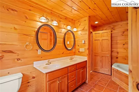 1620 Grandview Dr, Boone, NC 28607 photo 18