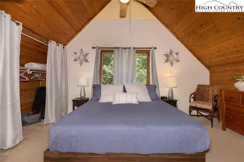 310 W Laurel Cir, Deep Gap, NC 28618 photo 17
