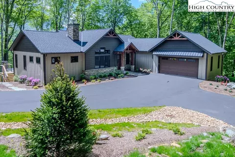 1134 Vista Way, Linville, NC 28646