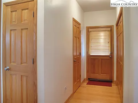 197 Greenview Dr, Jefferson, NC 28640 photo 26