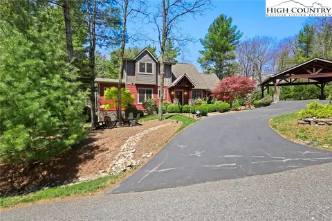 600 Black Locust Cir, Blowing Rock, NC 28605