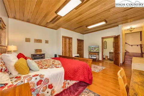 101 Spring Haven Dr, Fancy Gap, VA 24328 photo 33