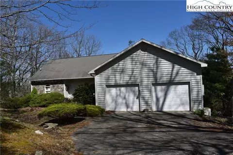 193 Deer Park Ln, Sparta, NC 28675