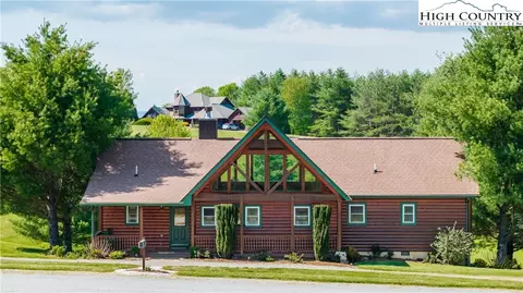 101 Bear Tracks Ln, Sparta, NC 28675