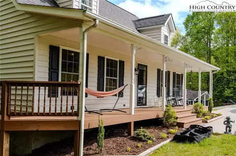 76 Overlook Pt, Spruce Pine, NC 28777 photo 8