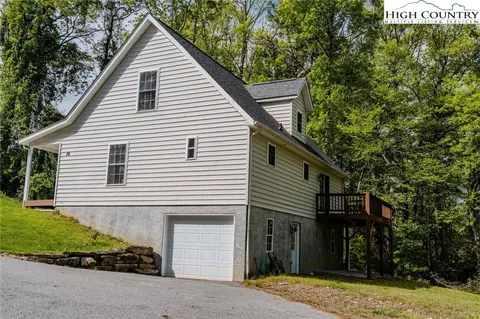 76 Overlook Pt, Spruce Pine, NC 28777 photo 14