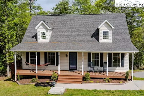 76 Overlook Pt, Spruce Pine, NC 28777 photo 6