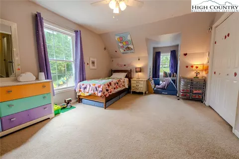 76 Overlook Pt, Spruce Pine, NC 28777 photo 30