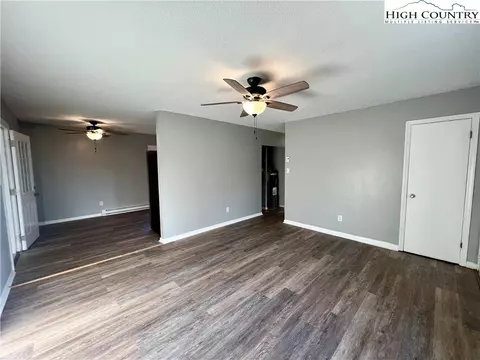 Living - 382 Hardaman Cir, Boone, NC 28607 photo 2 of 3