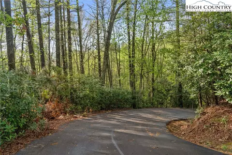 tbd Springhollow Rd, Banner Elk, NC 28604