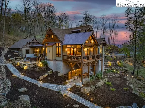 79 Cliffside Trl, Banner Elk, NC 28604