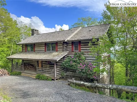 744 Tomahawk Dr, Todd, NC 28684