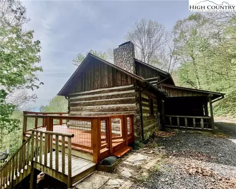 143 Little Rock Rd, West Jefferson, NC 28694