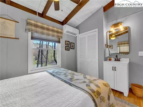 Bedroom - 222 Grassy Gap Loop Rd, Beech Mountain, NC 28604 photo 2 of 8