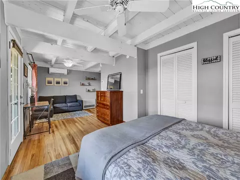 Bedroom - 222 Grassy Gap Loop Rd, Beech Mountain, NC 28604 photo 6 of 8