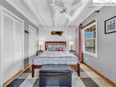 Bedroom - 222 Grassy Gap Loop Rd, Beech Mountain, NC 28604 photo 3 of 8