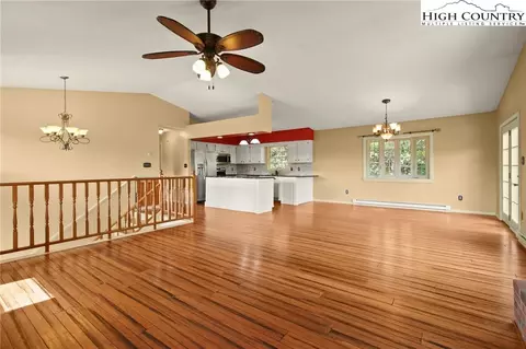 168 Slopes Ct, Boone, NC 28607 photo 9