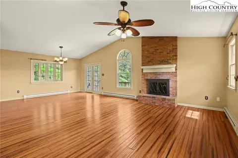 168 Slopes Ct, Boone, NC 28607 photo 7