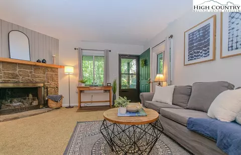 144 S Slope Loop #1, Banner Elk, NC 28604