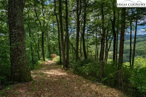 tbd Autumn Ridge Dr, Lenoir, NC 28645