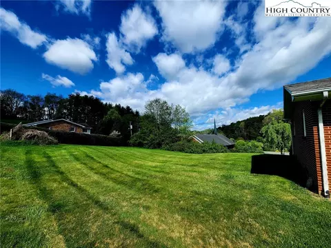 130 Wheeler St, Boone, NC 28607 photo 11