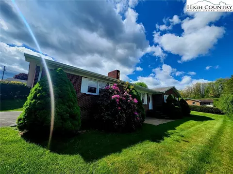 130 Wheeler St, Boone, NC 28607 photo 6