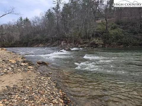 lot3 Toe River Ln, Newland, NC 28657