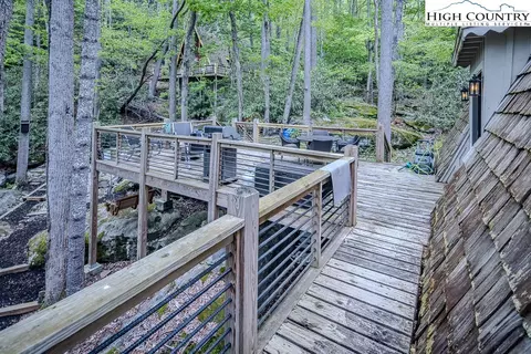 515 Cherry, Boone, NC 28607 photo 10
