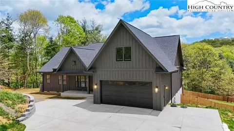 780 Waterstone Dr, Boone, NC 28607 photo 2