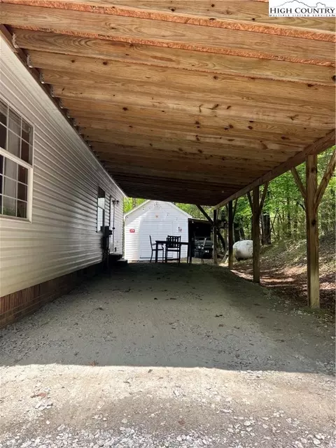 Exterior - 905 Lyons Rd, Roaring Gap, NC 28668 photo 14 of 16