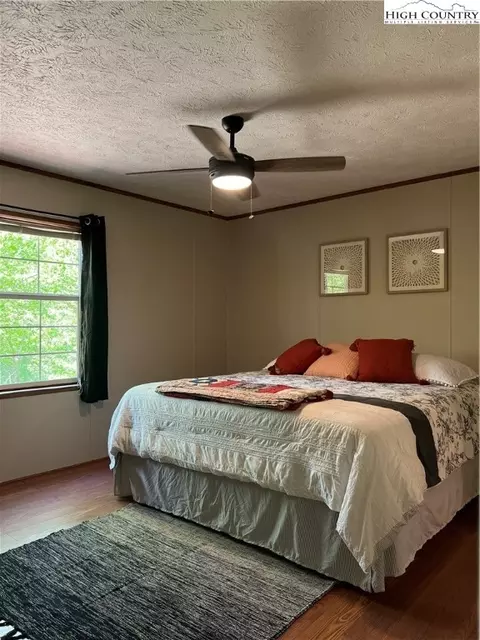 Bedroom - 905 Lyons Rd, Roaring Gap, NC 28668 photo 5 of 7