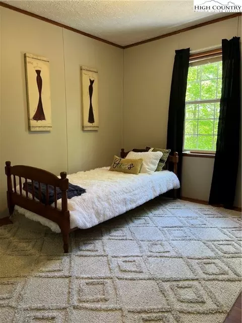 Bedroom - 905 Lyons Rd, Roaring Gap, NC 28668 photo 1 of 7