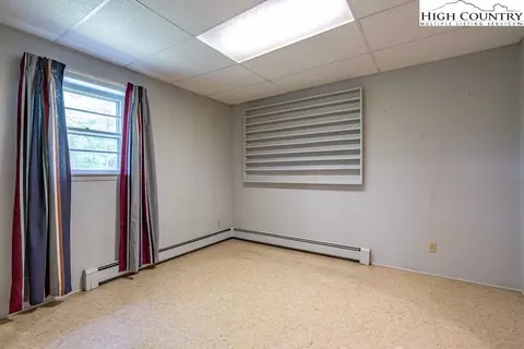 Bedroom - 515 Forest Hill Dr, Boone, NC 28607 photo 6 of 6
