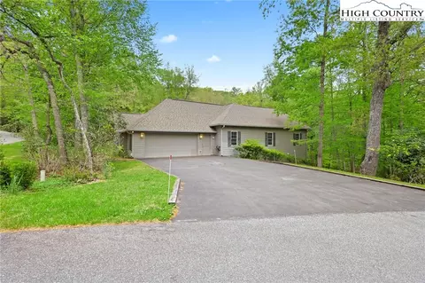174 Bee Balm Ln, Boone, NC 28607 photo 4