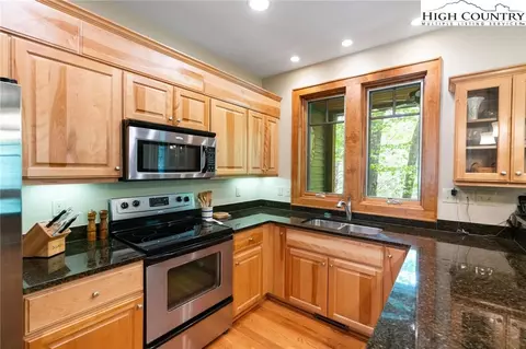 116 Copper Hls #16B, Boone, NC 28607 photo 6