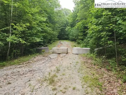 tbd Hawk Ln, Beech Mountain, NC 28604 photo 2