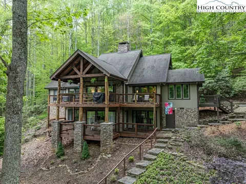 636 Schaffer Rd, Boone, NC 28607 photo 2