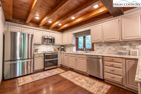 636 Schaffer Rd, Boone, NC 28607 photo 8