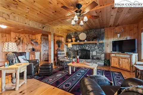 405 Elk Summit Dr, Todd, NC 28684 photo 31