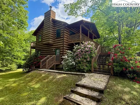 485 River Ridge Rd, Boone, NC 28607